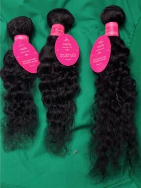 100% Human Hair Deep Wave Wefts - Black (Unbranded)